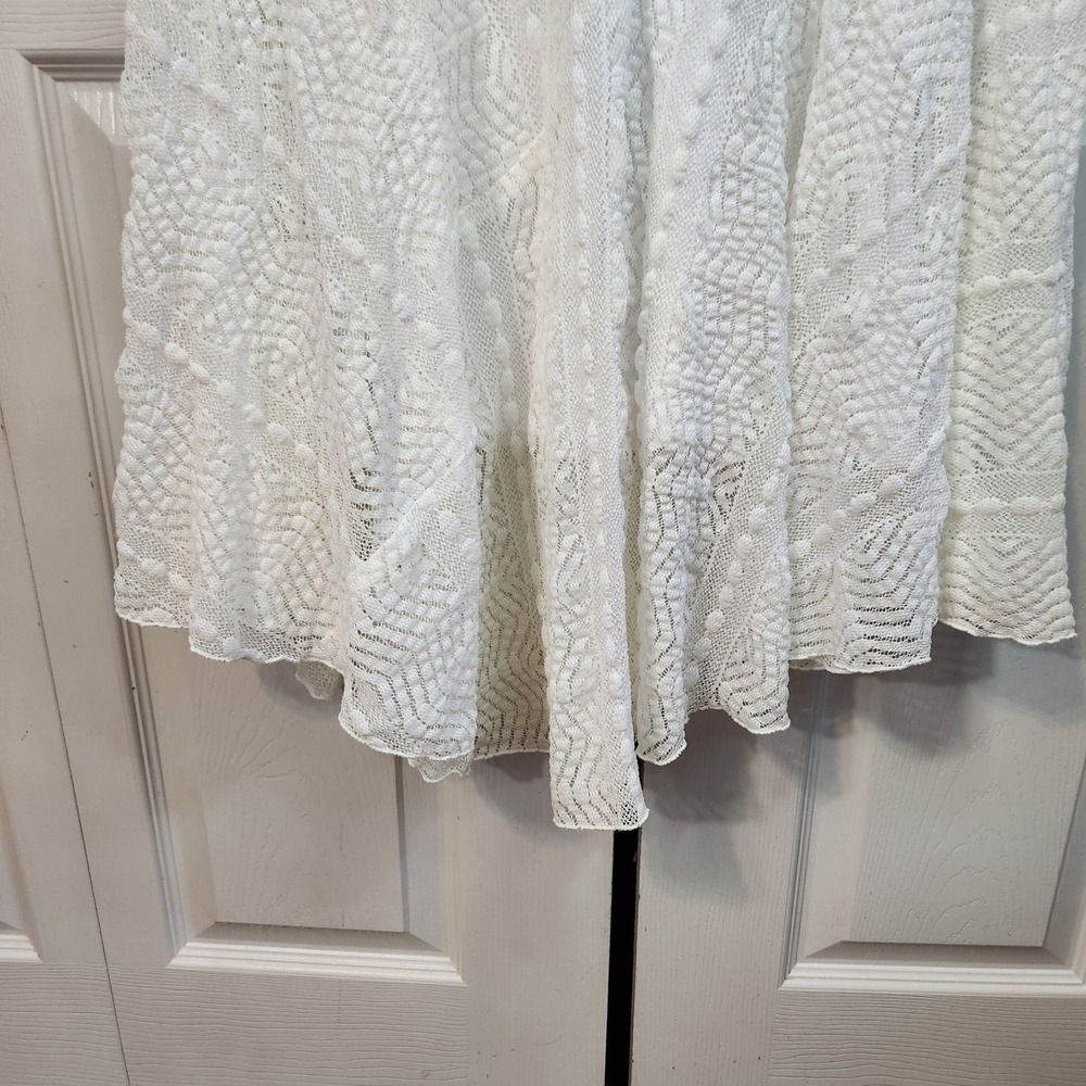 Rabbit Rabbit Rabbit Designs White Chevron Lace Midi Dress Ruffled Hem 18 - Picture 3 of 12